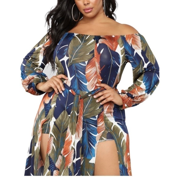 Fashion Nova Double Split Maxi - Picture 3 of 6